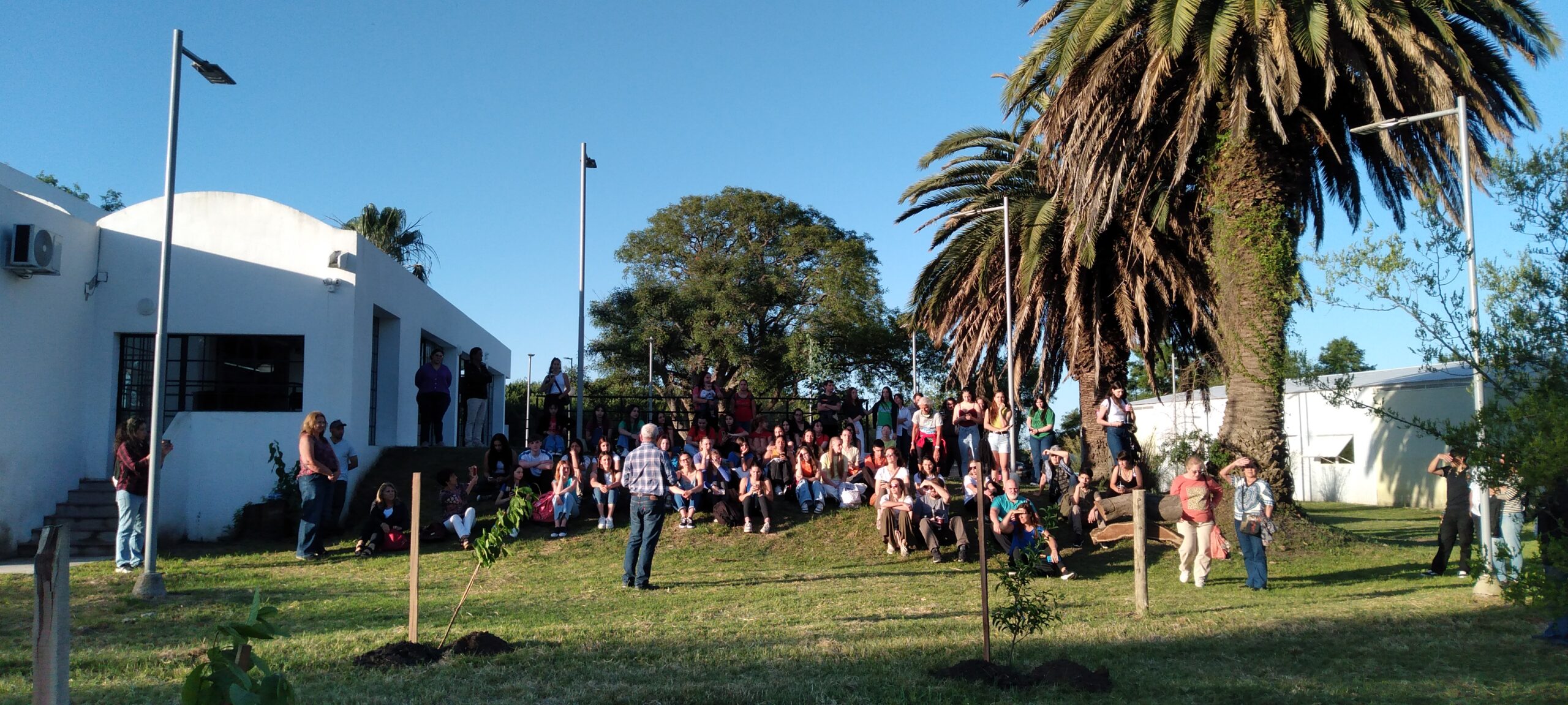 La Facultad llevó a cabo la actividad “Revalorización de plantas frutales nativas”